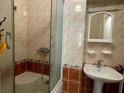 квартира за адресою Радісна вул., 7