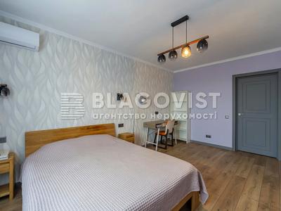 квартира за адресою Науки просп., 60-А