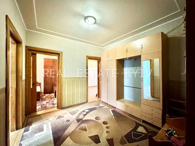 квартира за адресою Академіка Заболотного вул., 28