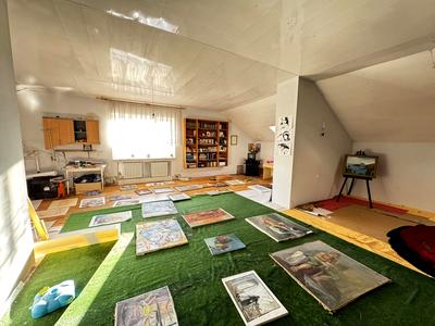 будинок за адресою Центральна вул., 3