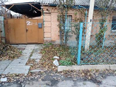 будинок за адресою Абрикосова вул., 210