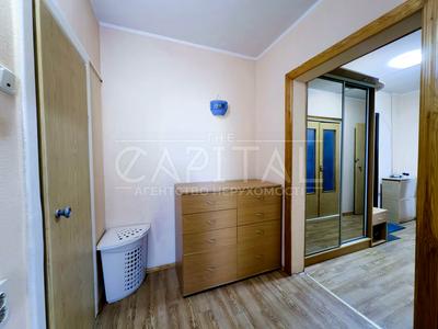 квартира по адресу Драгоманова ул., 3