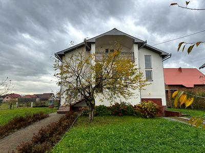 будинок за адресою Вільна