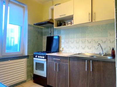 квартира за адресою Київ, Богатирська вул., 20
