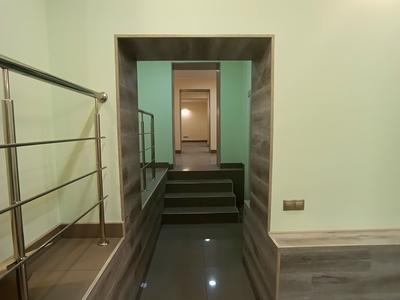 комерційна за адресою Голосіївський просп. (40-річчя Жовтня), 90