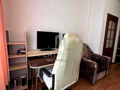 квартира за адресою Русовой 7, 7
