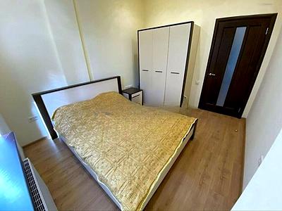 квартира за адресою Французький бульв., 13а