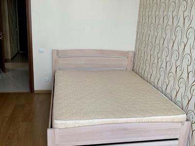 квартира за адресою Анни Ахматової вул., 32/18