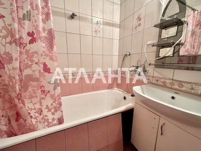 квартира за адресою Євгена Чикаленка вул., 44