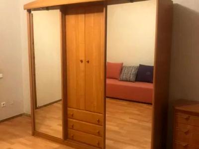квартира по адресу Урловская ул., 21