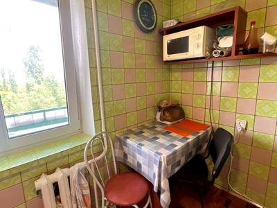 кімната за адресою Ореста Левицького вул. (Академіка Курчатова), 25/37