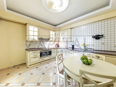 квартира за адресою Кудрявський узвіз, 3-Б