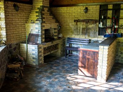 будинок за адресою Шкільна, 19б