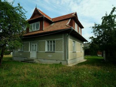 будинок за адресою с. Стопчатів, Галана, 17