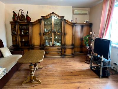 квартира за адресою Автозаводська вул., 7б