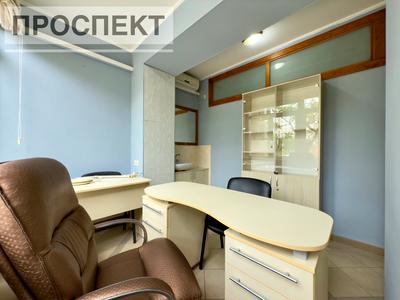 комерційна за адресою Суми, Харківська вул., 3/2
