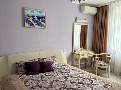 квартира за адресою Анни Ахматової вул., 45