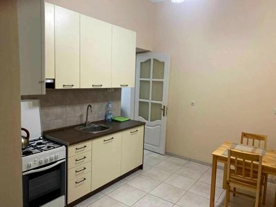 квартира за адресою Степана Бандери вул. (), 9