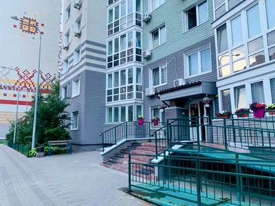 квартира за адресою Софії Русової вул., 3-В