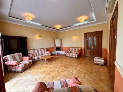 квартира за адресою Олекси Новаківського вул., 8