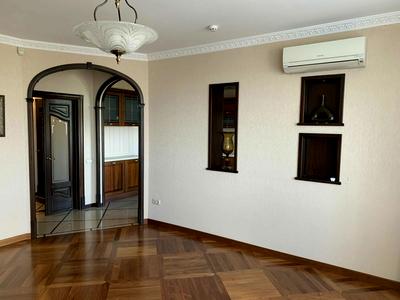 квартира по адресу Николая Амосова ул., 4