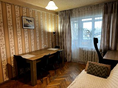 квартира за адресою Азербайджанська вул. (Бакинських Комісарів), 2