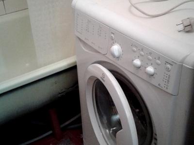 квартира за адресою Автозаводська вул., 93
