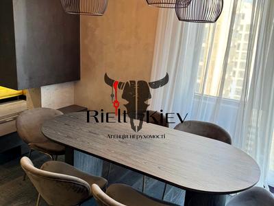 квартира за адресою Трускавецька вул., 8