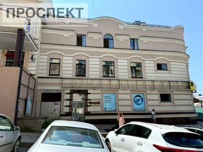 квартира за адресою Воскресенська вул., 13-Б