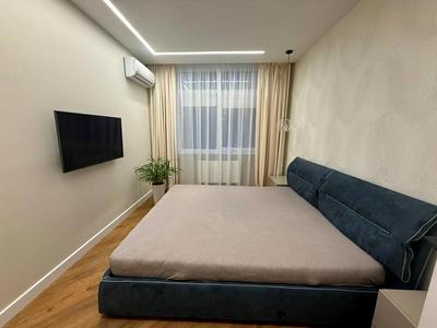 квартира за адресою Юнацька вул., 10