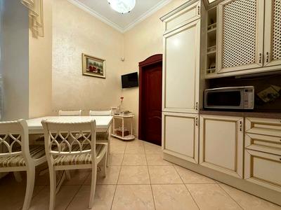 квартира за адресою Київ, Костельна вул., 8