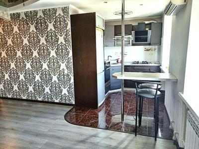 квартира по адресу Нижнеднепровская ул., 4