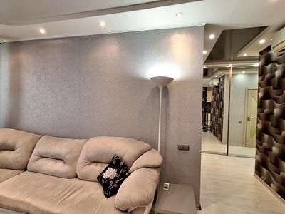 квартира за адресою Регенераторна вул., 4