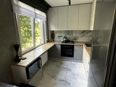 квартира за адресою Амосова вул. (Корчагінців), 5