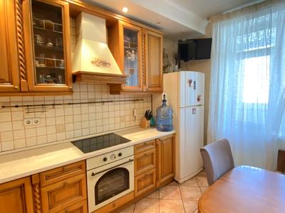 квартира за адресою Драгоманова вул., 6-А