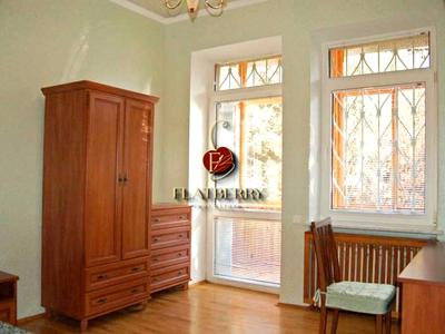 квартира за адресою Обсерваторна вул., 10