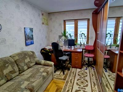 квартира по адресу Чаривная ул., 38