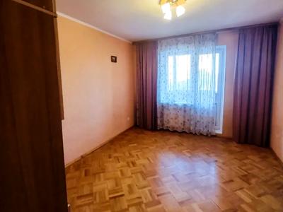 квартира за адресою Ревуцького вул., 24/4