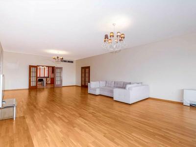 квартира за адресою Кропивницького вул., 10