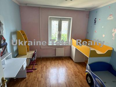 квартира по адресу Червоной Калины просп. (Владимира Маяковского), 69