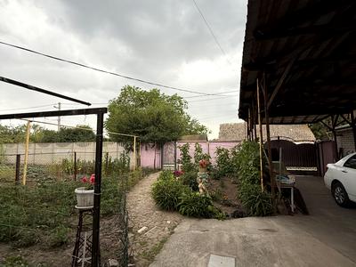 будинок за адресою Дніпробуду вул.