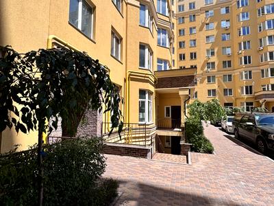 квартира за адресою Клубна, 12