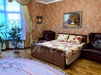 дом по адресу Шкільна