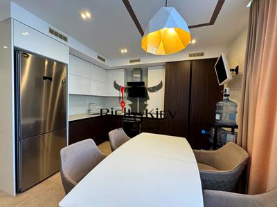 квартира за адресою Практична вул., 3