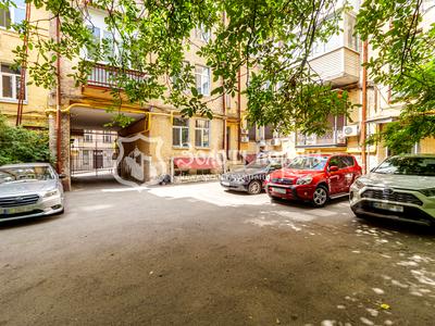 квартира за адресою Костельна вул., 6