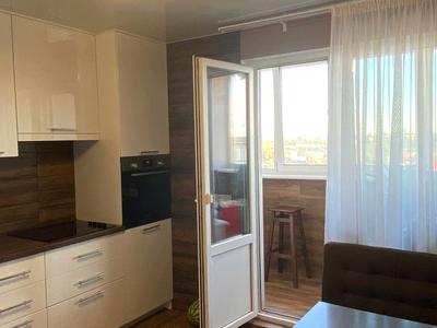 квартира за адресою Сергія Данченка вул., 28-Б