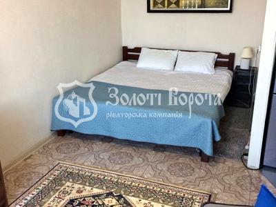 квартира за адресою Лаврська вул. (Січневого Повстання), 8