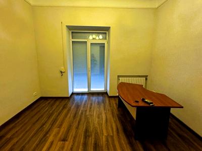 квартира по адресу Дмитрия Яворницкого просп. (Карла Маркса), 90