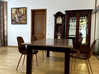 квартира за адресою Кловський узвіз (Кловський), 5