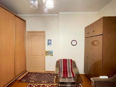 квартира за адресою Криворіжсталі вул. (Орджонікідзе), 54